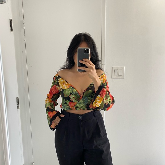 🛍️FORVER 21 TOP WORN ONCE - Picture 6 of 6